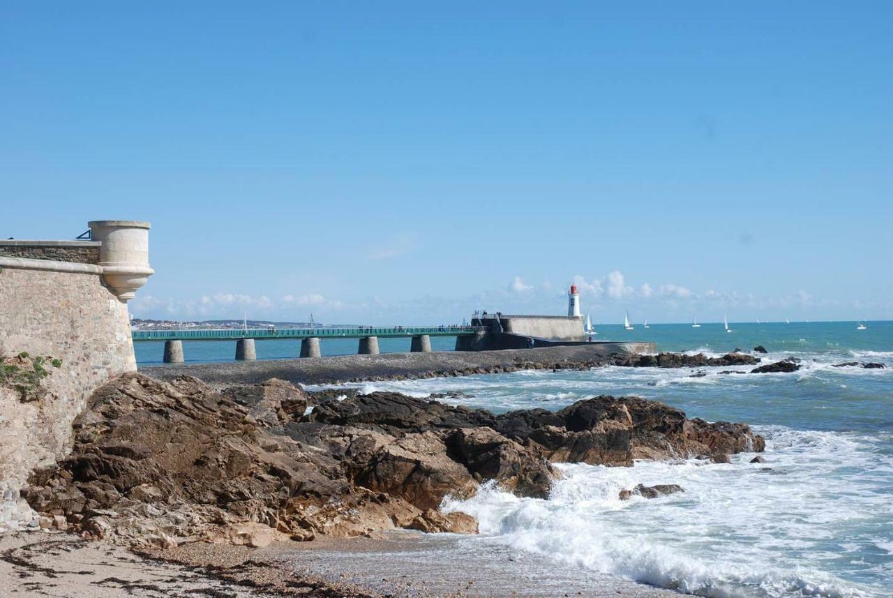 T2 50 M² Au Bord De Mer La Chaume Kültér fotó